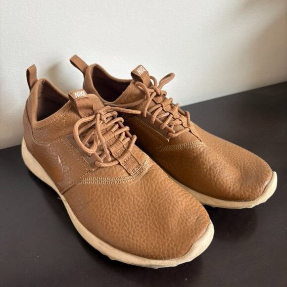 Nike Leather Sneakers - Picture 2 of 4